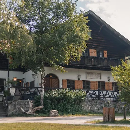 レストラン アラッツィ 3* フュッセン