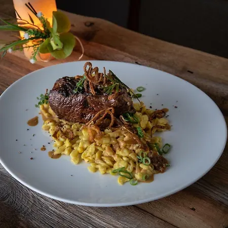 ホテル レストラン アラッツィ